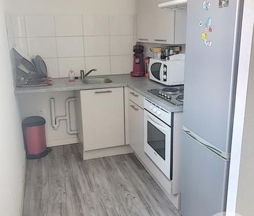 Location Appartement 2 pièces 50m² CLERMONT FERRAND 63000 - Photo 2