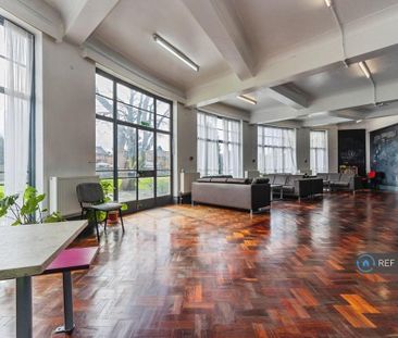 1 bedroom in a house share to rent - Photo 5