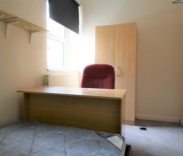 Woodville Road, Cardiff - Photo 5