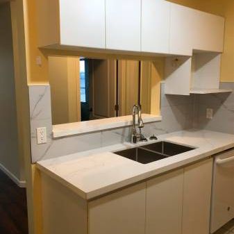 1 Bed / 1 Bath near Joyce-Collingwood Skytrain - Photo 3