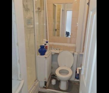 Room in a Shared House, Drews Lane, B8 - Photo 6