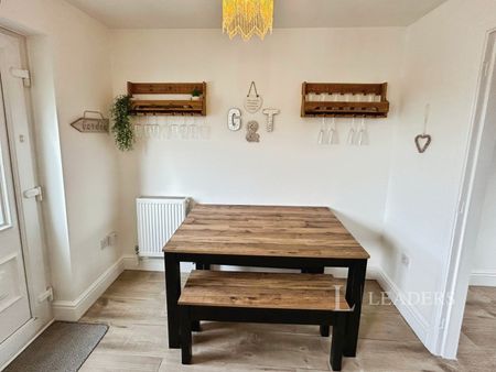 2 bedroom end of terrace to rent Mallard Court, PE9 - Photo 4