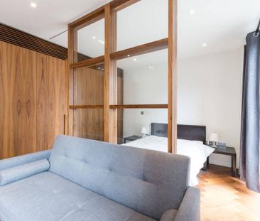 Studio to rent - Photo 1