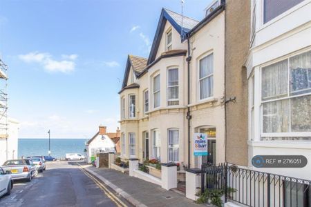 1 bedroom in a house share to rent - Photo 5