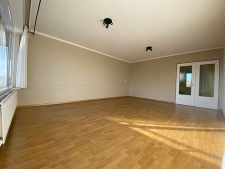 Appartement met twee slaapkamers in Liège - Photo 3