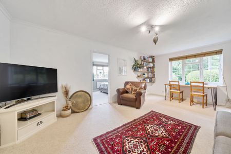 The Moorings, Hindhead - 1 bedroomProperty for lettings - Seymours - Photo 3