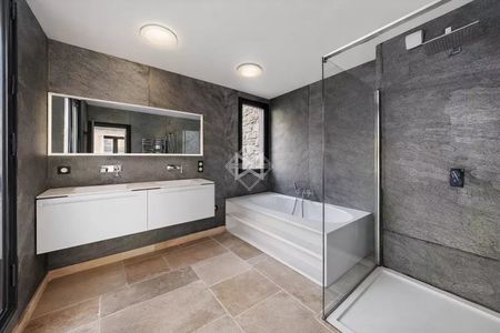 Tout savoir sur cette maison dans le quartier Montsouris Dareau, à Paris 14ème - Photo 2