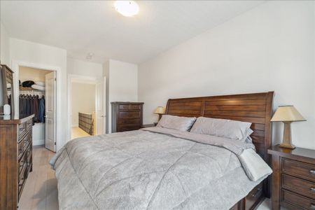 For Lease - 84 Salterton Circle, Vaughan, Ontario - Photo 3