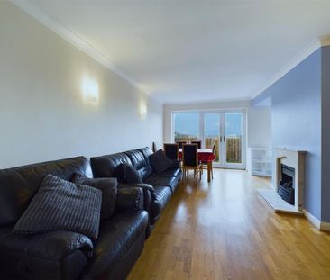 3 bedroom house to rent - Photo 2