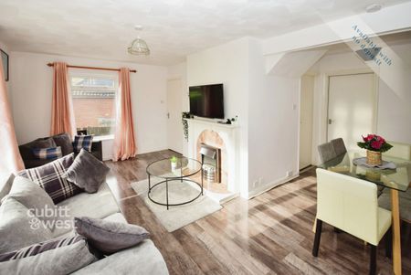 3 bedroom terraced house to rent - Photo 5