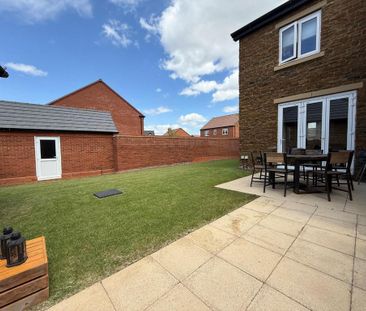 5 bedroom detached house to rent - Photo 1