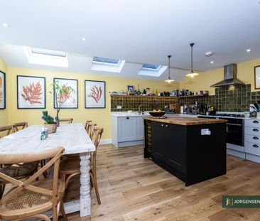 4 bedroom terraced house to rent - Photo 6