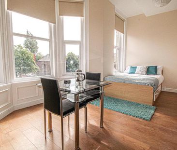 Studio to rent - Photo 3