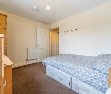 First Floor Flat, Park farm House, 103 Haxby Road - Photo 6