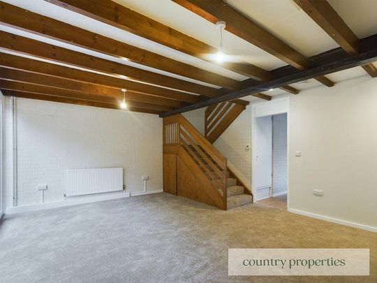 3 bedroom terraced house to rent - Photo 1