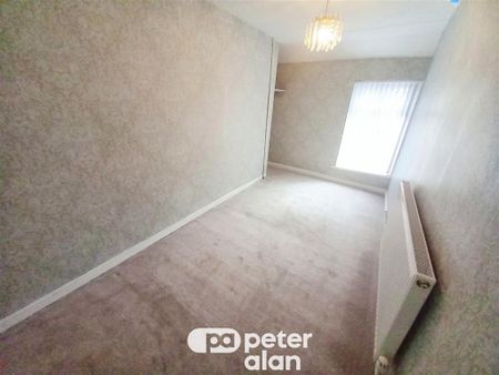 Oak Street, ABERDARE - Photo 2