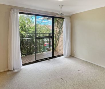 Townhouse in Central Dubbo Location - Photo 3