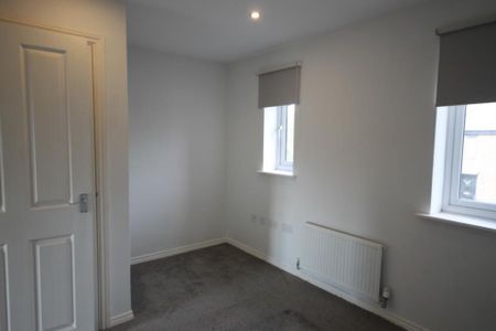 Birchfield Way, Lawley - £885 pcm - Photo 3