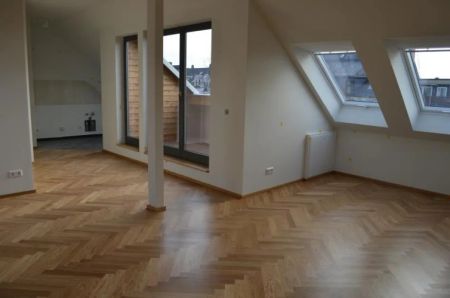 Traumhafte Maisonette-Wohnung mit Loggia und Fußbodenheizung! - Foto 4