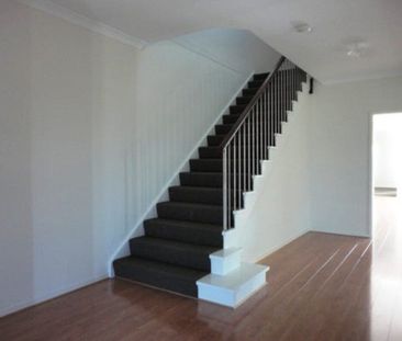 Point Cook - Photo 1