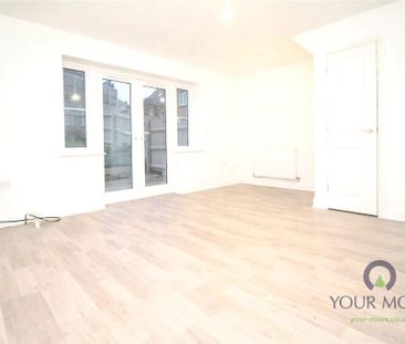 3 bedroom end of terrace house to rent - Photo 3