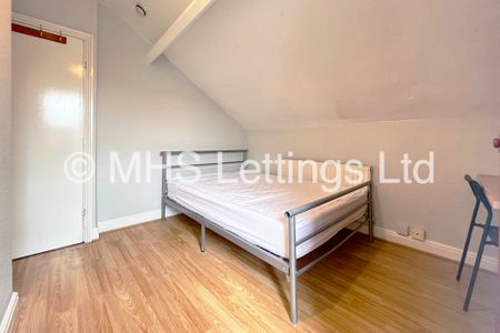 5 Bedroom End Terraced House for rent in Quarry Place - Photo 2