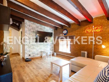 Piso de alquiler en Sant Francesc - Photo 2