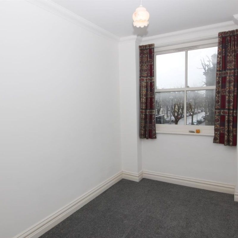 Eaton Gardens, HOVE - Photo 1