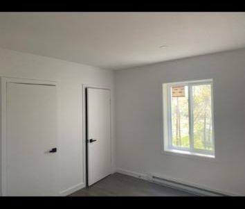 4 1/2 - BrownsBurg - Photo 1