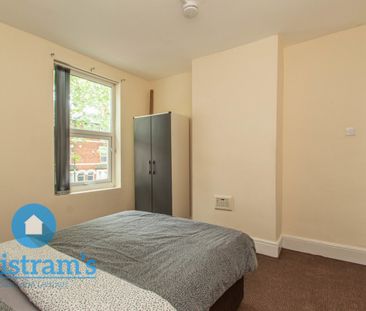 3 bed Mid Terraced House for Rent - Photo 6
