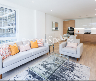 3 bedroom apartment to rent - Photo 2