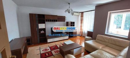Inchiriere apartament 3 camere Drumul Sarii - Photo 3