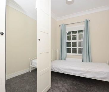 17 Broomhill Manor, Off Stranmillis Road, Belfast, BT9 5HG - Photo 1