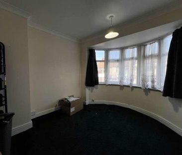 Chester Avenue, Luton, LU4 - Photo 4