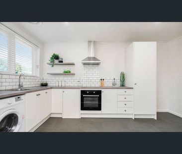 4/21 Roydon Street, Hampton East, Vic 3188 - Photo 1