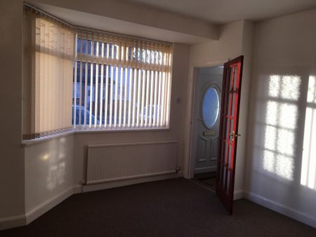 2 bedroom terraced house to rent - Photo 2