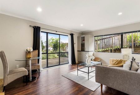 Charming 2 Master Bedrooms in Goodwood Heights!!!! - Photo 3