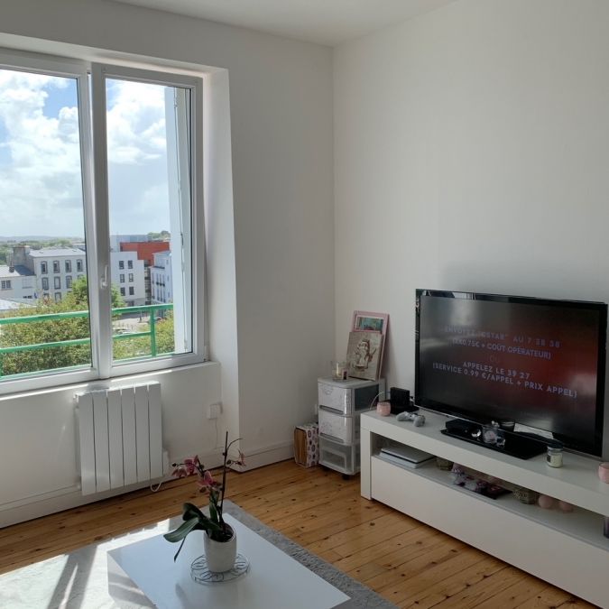 A louer Brest Rive Droite Quatre Moulins T2 dernier étage vue mer - Photo 1