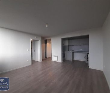 Location Appartement 2 pièces 44m² LILLE 59000 - Photo 2