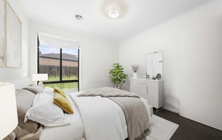 Fabulous 4br Family Home in Melton South! - Photo 4