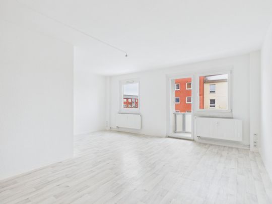 2-Raum-Wohnung mit Balkon auf dem südlichen Sonnenberg - Photo 1