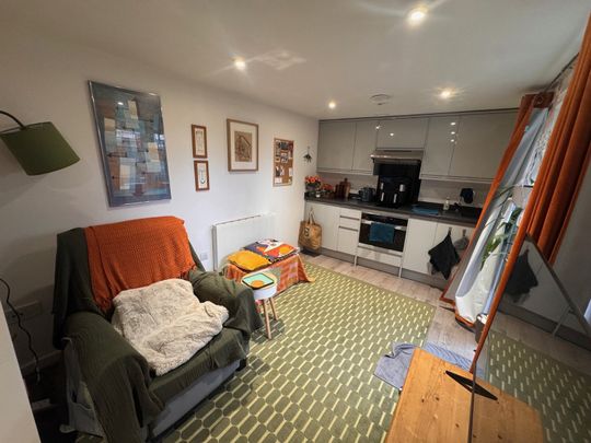 1 bedroom maisonette to rent - Photo 1