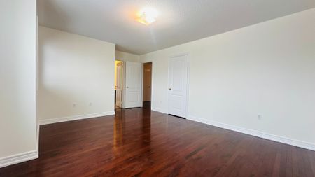 For Lease - 365 Peter Rupert Avenue, Vaughan, Ontario - Photo 4