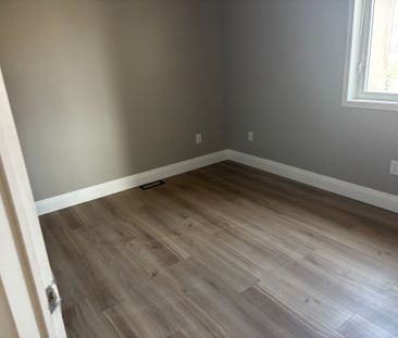 For Lease - 3350 Southwick Street, Mississauga, Ontario - Photo 2