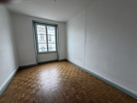 Location Appartement 3 pièces 63m² ANGERS 49100 - Photo 2