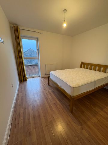 Otter Way, Yiewsley, West Drayton, UB7 8FA - Photo 4