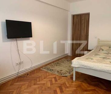 Apartament 2 camere, decomandat, mobilat modern, zona Garii - Photo 2