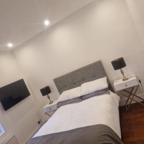 Room in a Shared House, Ilford, IG3 - Photo 1