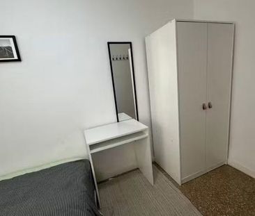 Carrer de Juan Castelló, Valencia, Valencian Community 46009 - Foto 6