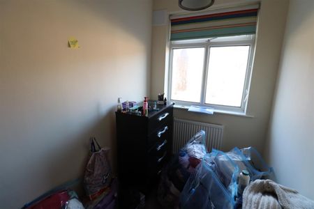 2 BED House To rent - Photo 3